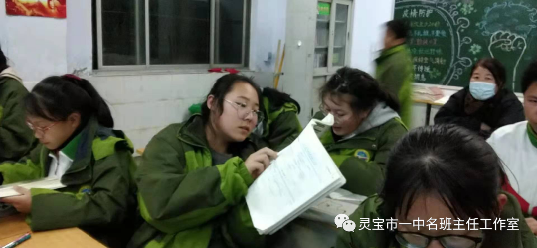 班主任一周工作總結_班主任周工作總結匯報_班主任周工作總結范文簡短