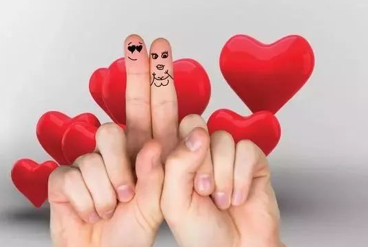 七夕秀恩愛(ài)句子簡(jiǎn)單 七夕朋友圈秀恩愛(ài)說(shuō)說(shuō)