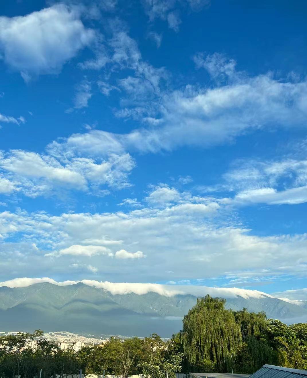 到云南旅游全攻略_云南去旅游攻略_去云南旅游線路